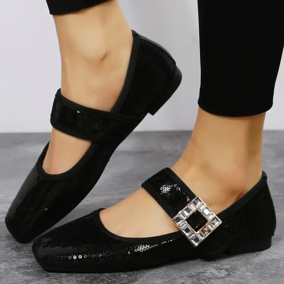 New Sequin Ballet Flats Silver Stud Metallic Buckle NWT Black Slip On Square Toe - Picture 5 of 7